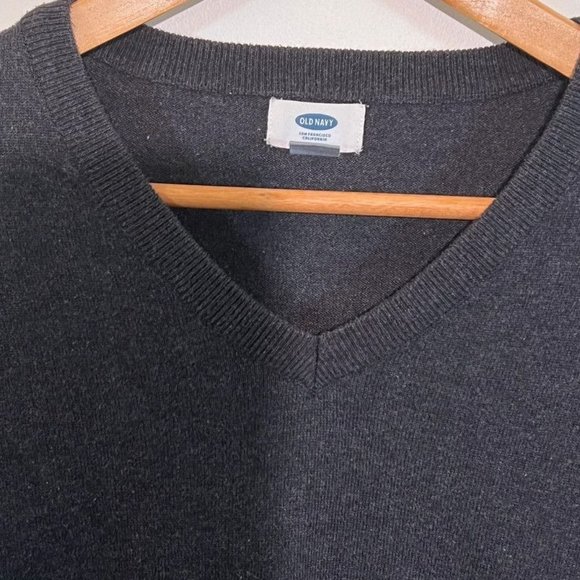 Men’s Dark Gray Old Navy V Neck Sweater Size Medium - Picture 4 of 7
